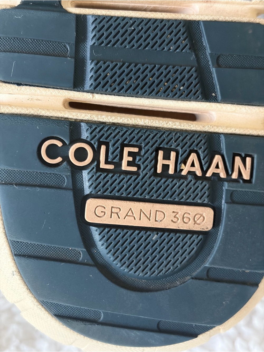 Cole Haan Men’s Navy Blue Nubuck Zerogrand Remastered Wingtip Oxfords Size 9.5M - Picture 2 of 15